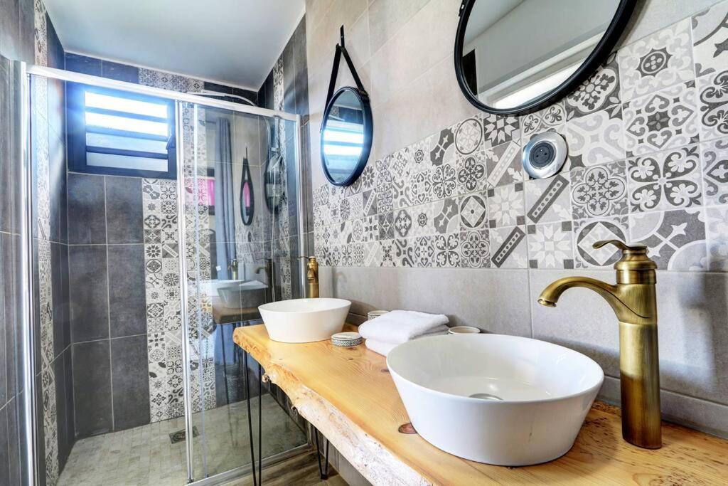 Villa 3 Etoiles Avec Piscine Chauffee Saint Pierre - Dodoterla Buitenkant foto